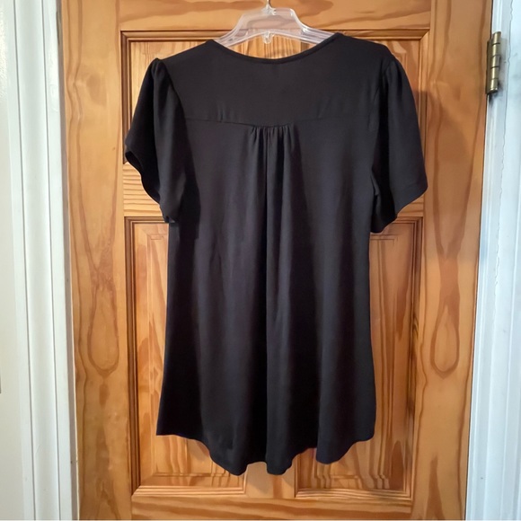 Netsmile Short Sleeve Blouse, Size Large, NWT - Picture 8 of 10